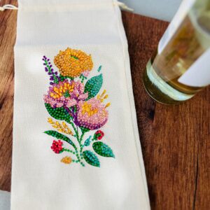 CREAM DOUBLE FLOWERED WINE BAG