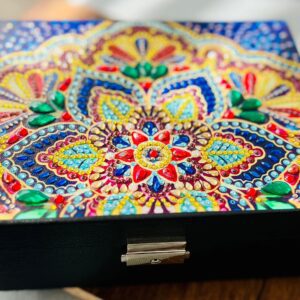 COLOR LARGE JEWELRY BOX